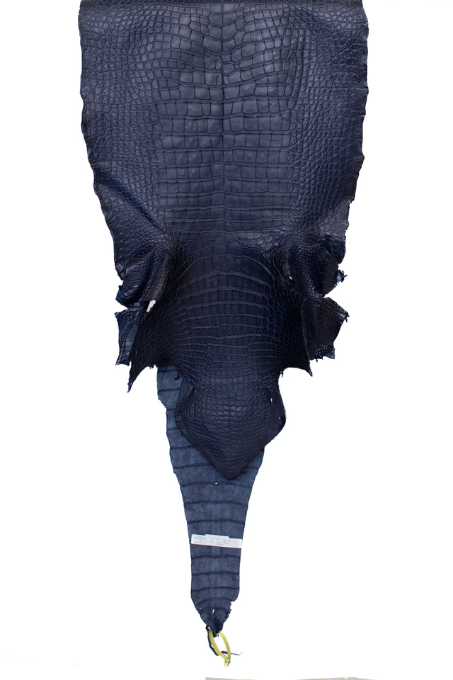 53 cm Grade 3/4 Navy Blue Matte Wild American Alligator Leather - Tag: LA22-0021130