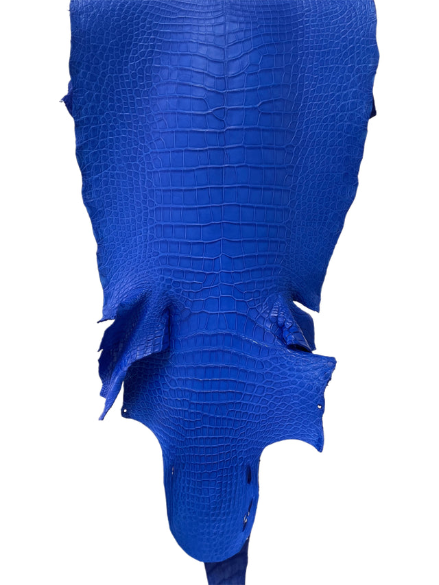 44 cm Grade 3/4 Mod Blue Matte Wild American Alligator Leather - Tag: LA17-0035374